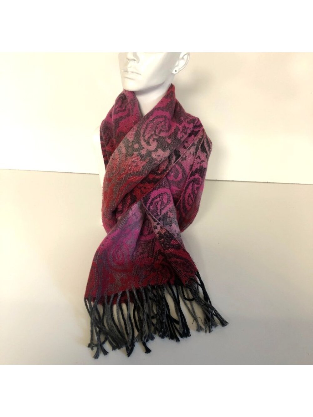 Cejon Made In Italy Pink Gray Fringe Scarf Soft Acrylic Paisley Design